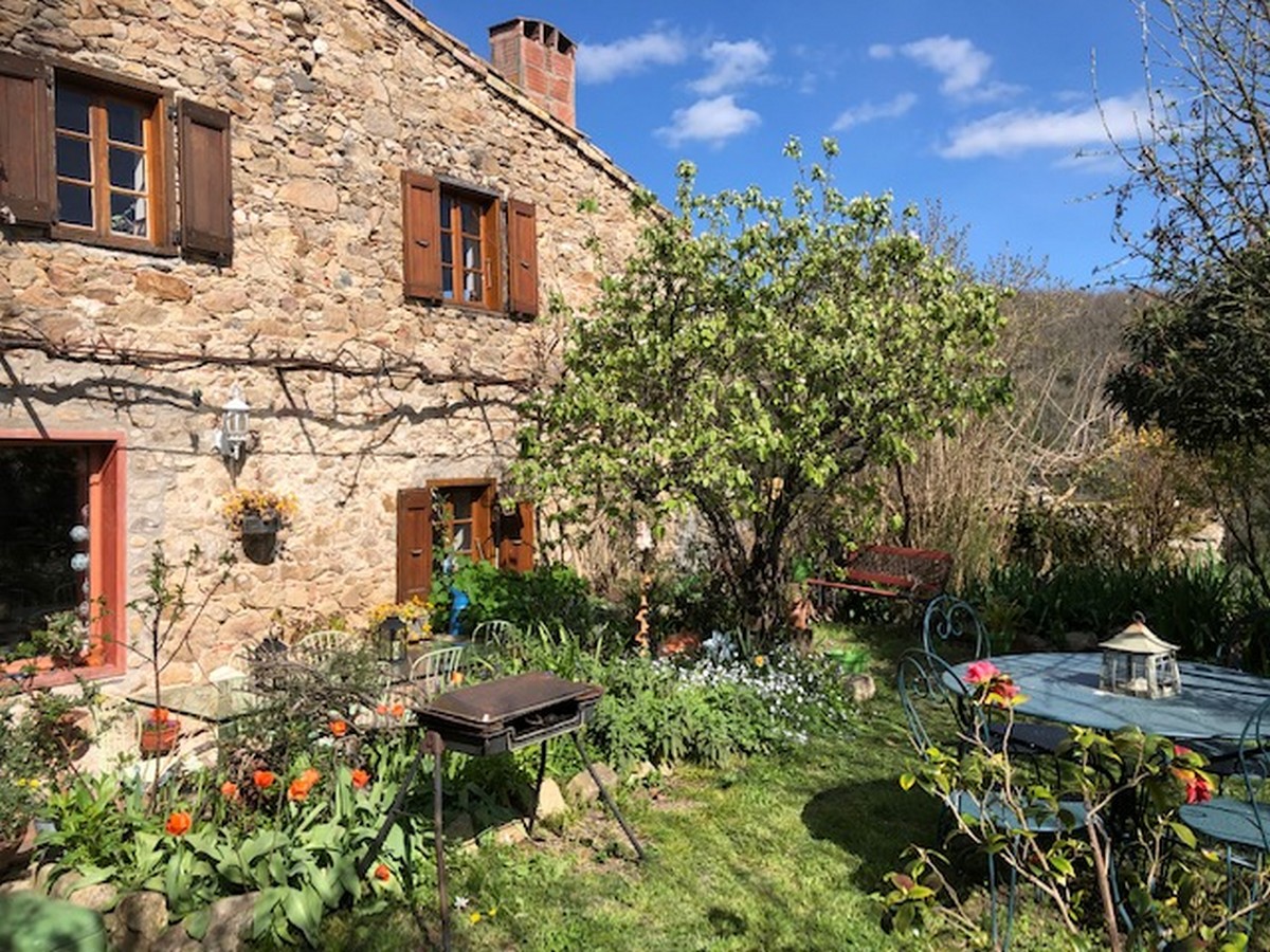 Bed and breakfast MAISON DES JARDINS in MONTOLIEU : Grand Carcassonne